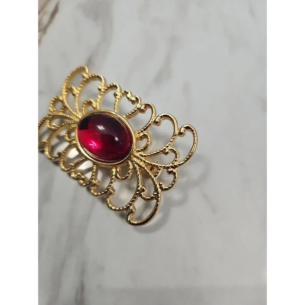 Vintage Cabochon Pin Brooch Red Jelly Gold‎ Tone Rectangle Oval 1980s